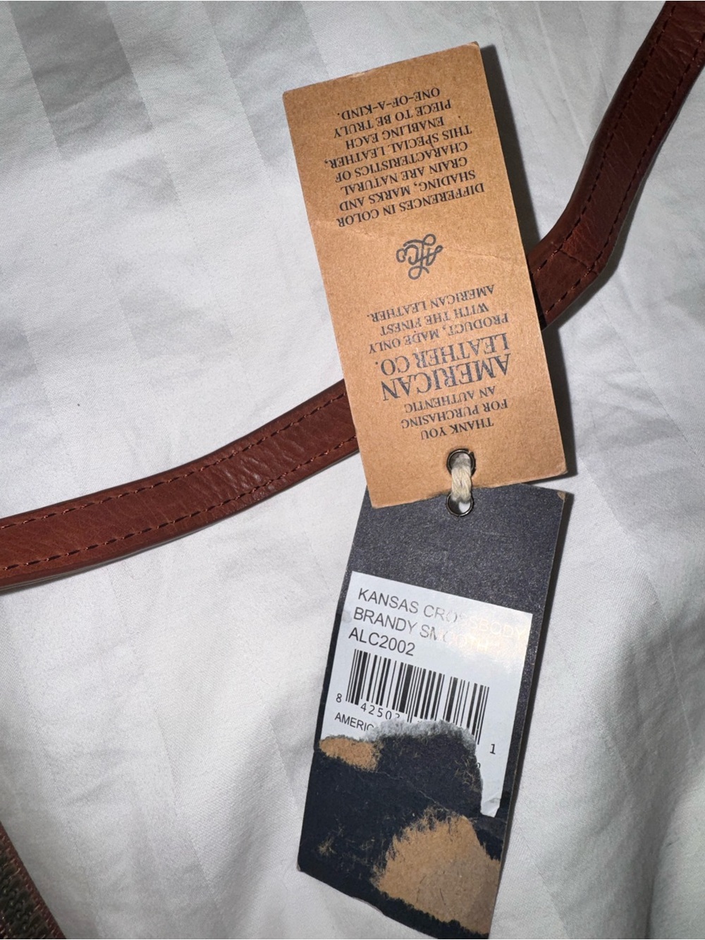 American Leather Co Kansas Crossbody in Brandy Smooth NWT - Picture 9 of 11